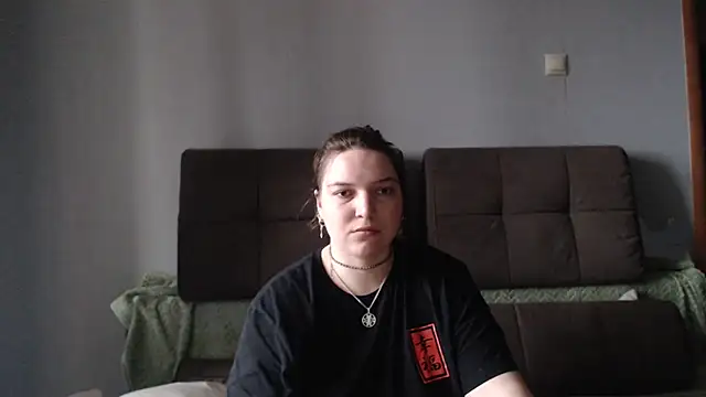 Amelia Kiss  online show from 7, 5, 2026