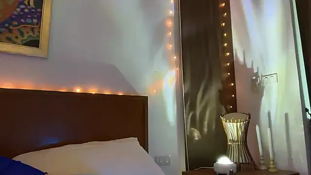 SirenaBelle online show from 7, 11, 2025