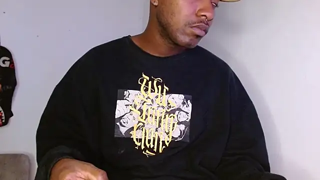 Snapshot of king__Black chatting on 19, 12, 2025 king Black online show from 19, 12, 2025