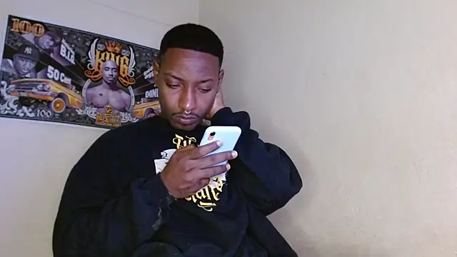 Snapshot of king__Black chatting on 5, 10, 2025 king Black online show from 5, 10, 2025