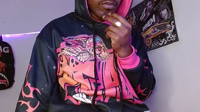 king  Black online show from 9, 4, 2026