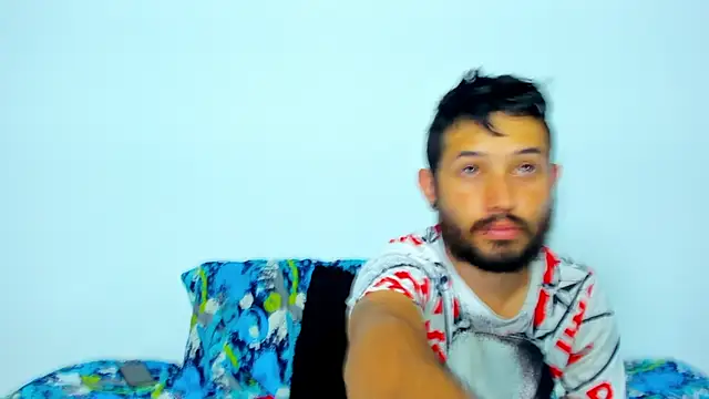 Snapshot of Bad_Couple_1 chatting on 9, 3, 2025 Bad Couple 1 online show from 9, 3, 2025