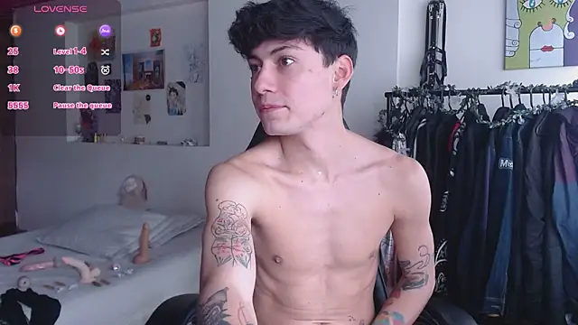 Amahd696 online show from 11, 11, 2025