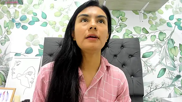 atilanadiaz7 online show from 12, 3, 2025