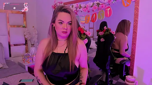 AvaMiia online show from 2, 4, 2026