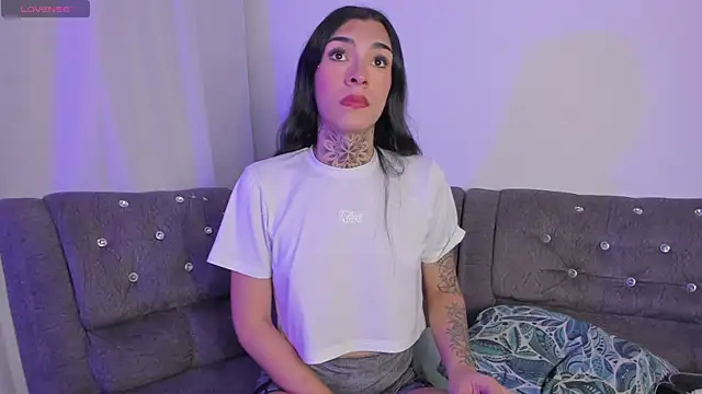 Camila Coxx online show from 4, 8, 2026