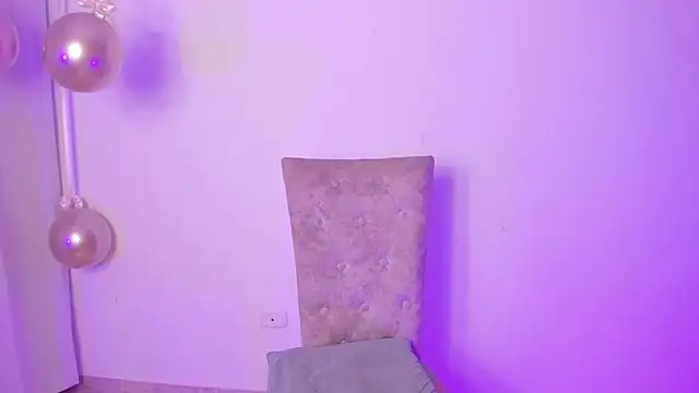 Camila Coxx online show from 17, 7, 2026