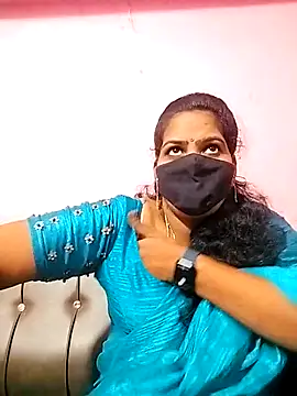 melina214 online show from 24, 10, 2025