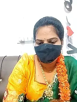 Snapshot of melina214 chatting on 24, 2, 2026 melina214 online show from 24, 2, 2026