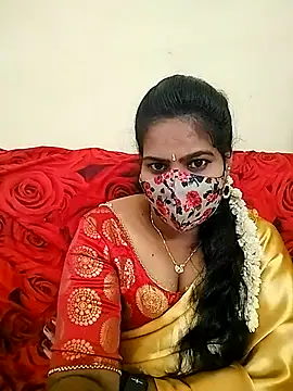 Snapshot of melina214 chatting on 1, 4, 2026 melina214 online show from 1, 4, 2026