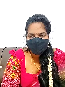 Snapshot of melina214 chatting on 10, 2, 2026 melina214 online show from 10, 2, 2026