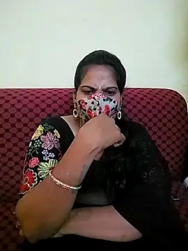 Snapshot of melina214 chatting on 13, 3, 2026 melina214 online show from 13, 3, 2026