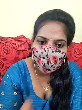 Snapshot of melina214 chatting on 14, 4, 2026 melina214 online show from 14, 4, 2026