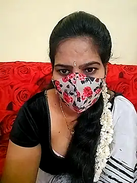 Snapshot of melina214 chatting on 31, 3, 2026 melina214 online show from 31, 3, 2026