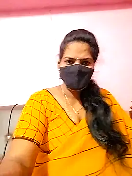 melina214 online show from 26, 10, 2025