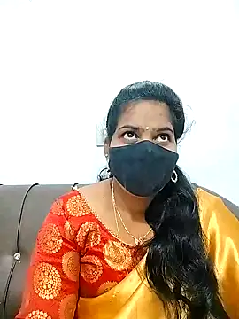 Snapshot of melina214 chatting on 3, 2, 2026 melina214 online show from 3, 2, 2026