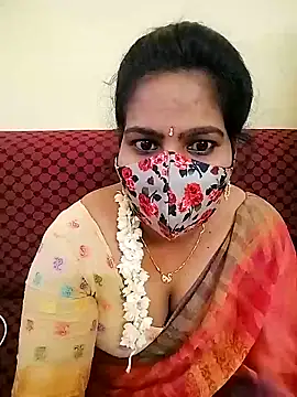 Snapshot of melina214 chatting on 29, 3, 2026 melina214 online show from 29, 3, 2026