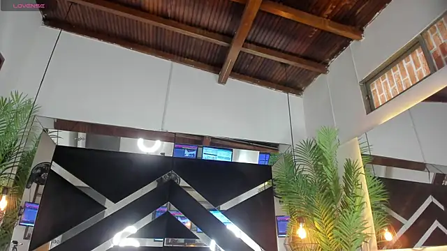 emily-fox online show from 10, 10, 2025