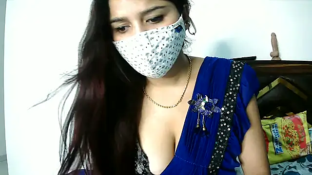 Gloie4u online show from 28, 10, 2025