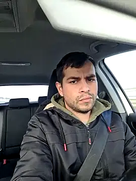 Snapshot of hornny1995 chatting on 13, 11, 2025 hornny1995 online show from 13, 11, 2025