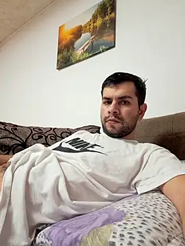 Snapshot of hornny1995 chatting on 16, 1, 2025 hornny1995 online show from 16, 1, 2025