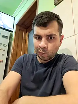 Snapshot of hornny1995 chatting on 21, 2, 2025 hornny1995 online show from 21, 2, 2025