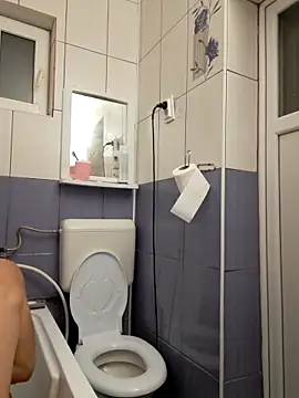 Snapshot of hornny1995 chatting on 17, 10, 2025 hornny1995 online show from 17, 10, 2025