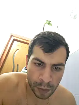 Snapshot of hornny1995 chatting on 22, 11, 2025 hornny1995 online show from 22, 11, 2025