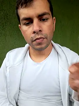 Snapshot of hornny1995 chatting on 5, 10, 2025 hornny1995 online show from 5, 10, 2025