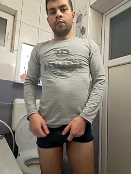 Snapshot of hornny1995 chatting on 31, 1, 2026 hornny1995 online show from 31, 1, 2026