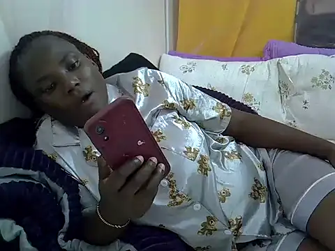 Sweetreena online show from 4, 6, 2026
