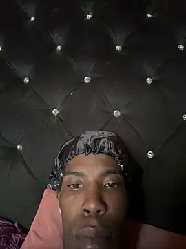 Snapshot of Richchocolatesweet_ chatting on 31, 5, 2026 Richchocolatesweet online show from 31, 5, 2026