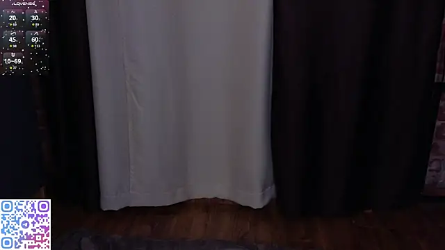 Snapshot of helen_frogg chatting on 19, 1, 2026 helen frogg online show from 19, 1, 2026