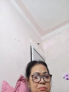 Hotestlove online show from 10, 3, 2026