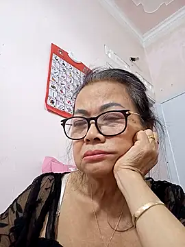 Hotestlove online show from 25, 10, 2025