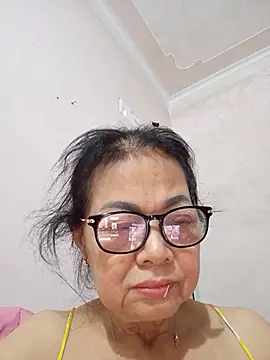 Hotestlove online show from 27, 5, 2026