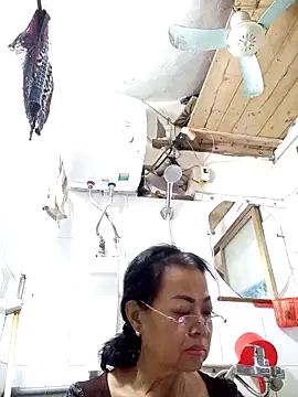 Hotestlove online show from 11, 11, 2025