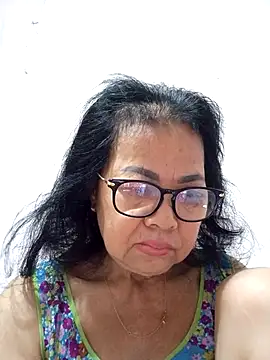 Hotestlove online show from 15, 4, 2026