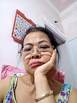 Hotestlove online show from 6, 10, 2025