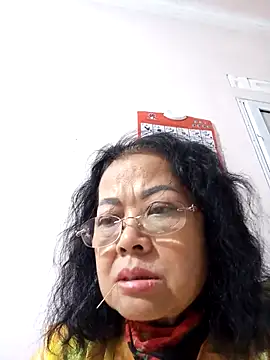 Hotestlove online show from 3, 11, 2025