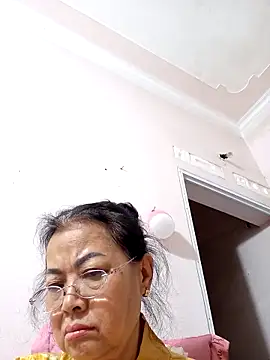 Snapshot of Hotestlove chatting on 21, 12, 2025 Hotestlove online show from 21, 12, 2025