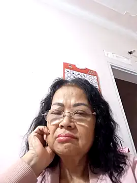 Hotestlove online show from 6, 11, 2025