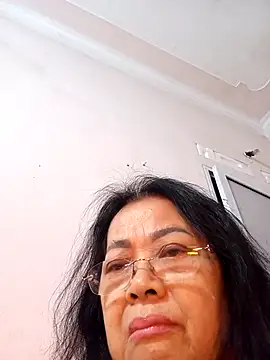 Snapshot of Hotestlove chatting on 5, 1, 2026 Hotestlove online show from 5, 1, 2026