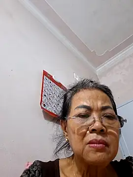 Hotestlove online show from 13, 10, 2025