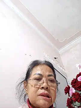 Snapshot of Hotestlove chatting on 4, 2, 2026 Hotestlove online show from 4, 2, 2026