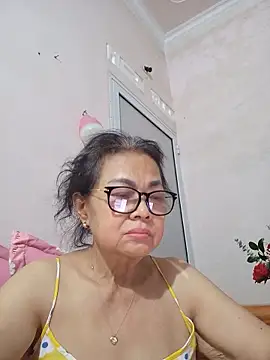 Hotestlove online show from 15, 5, 2026