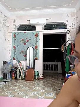 Hotestlove online show from 17, 10, 2025