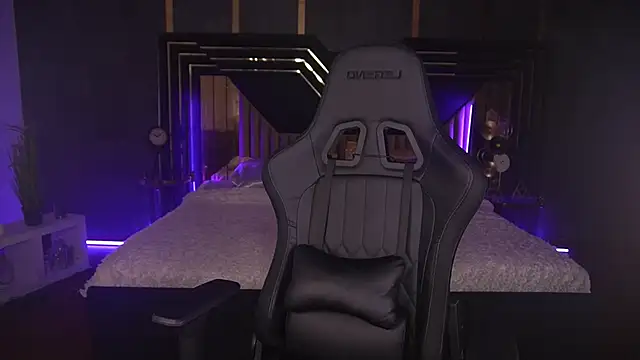 Snapshot of LiaBrazzerr chatting on 14, 3, 2025 LiaBrazzerr online show from 14, 3, 2025