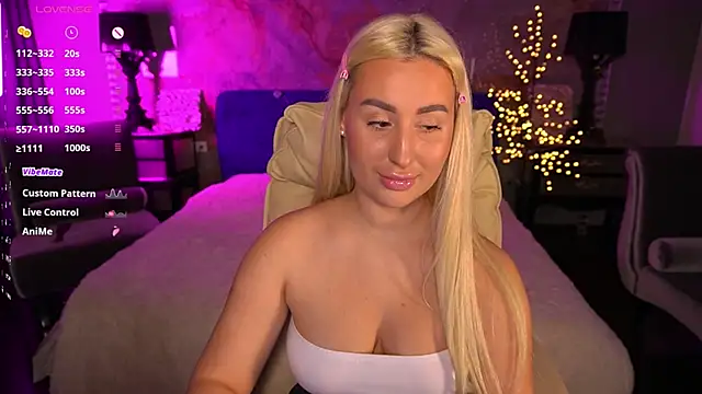 LiaBrazzerr online show from 10, 4, 2026