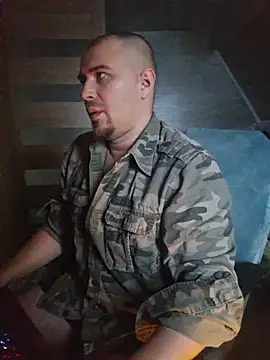 Foxyshaved online show from 16, 11, 2025